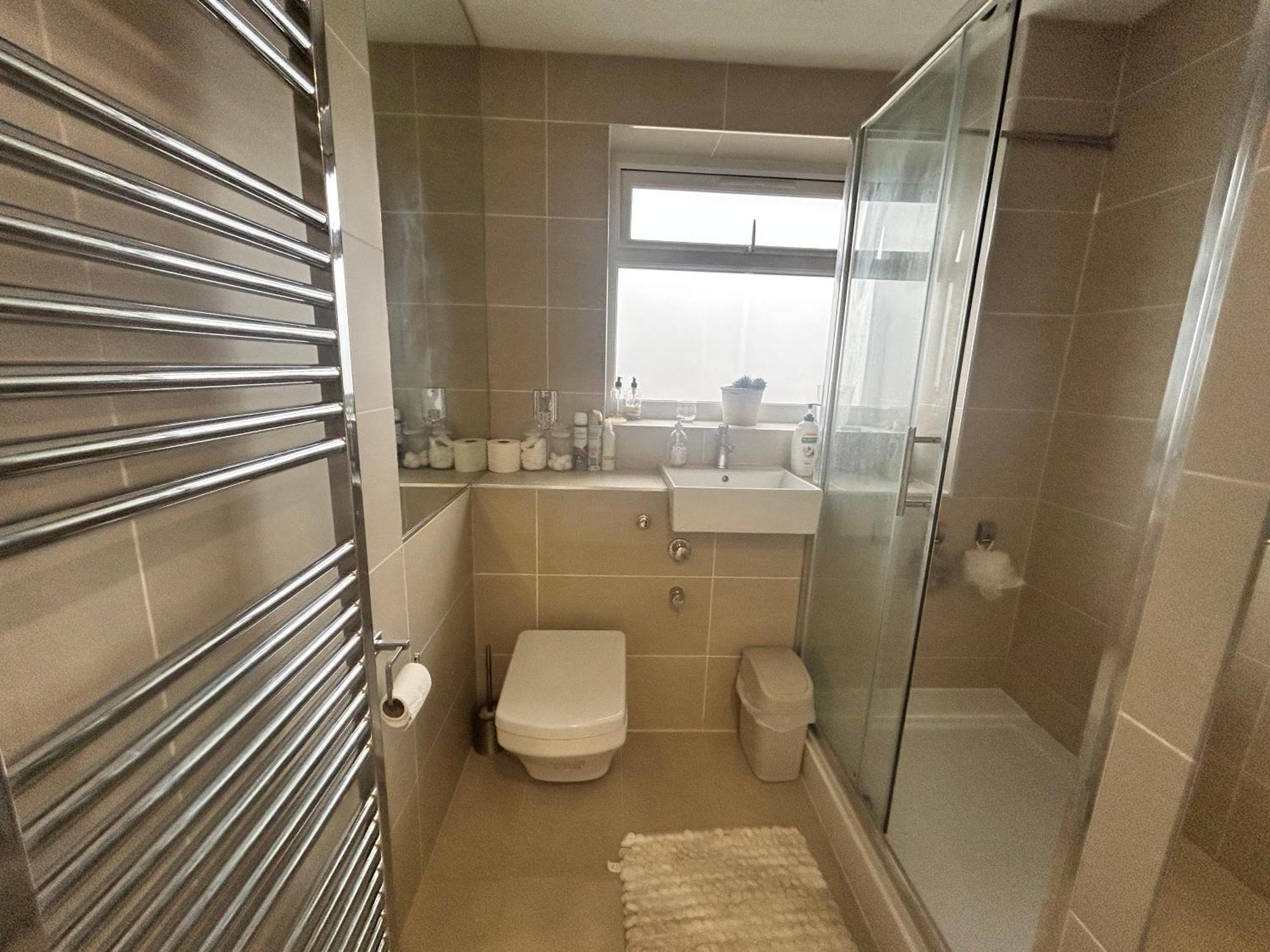 Beaconsfield House, Modern, Recently Refurbished, Self Check-in, Free Parking And Near Luton Airport Luton (Bedfordshire)